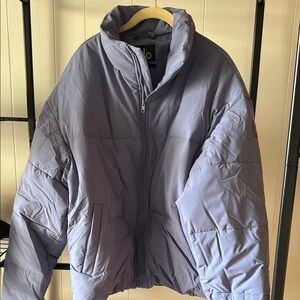 Alo Stretch Woven Street Puffer Jacket. UNISEX Brand new, no tags.